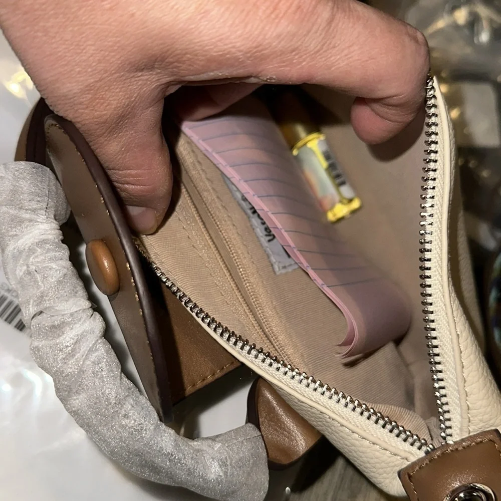Tophandle crossbody luxury look with vegan leather small bag
